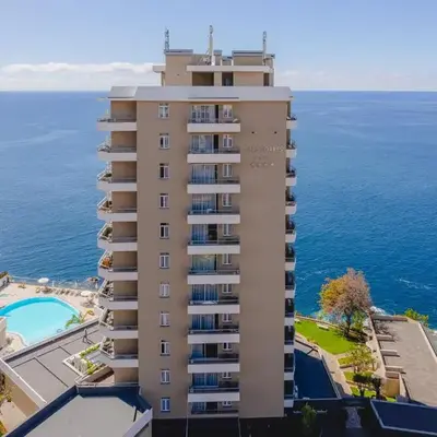 Duas Torres Hotel