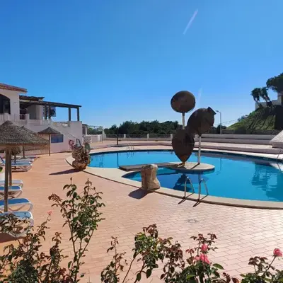 Apartamentos Salema Praia Club