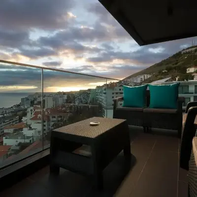VILLA PARADISE - Modern and Sophisticated