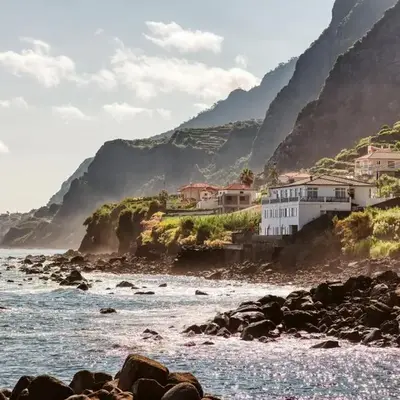 The Waves Hostel by Amazing Madeira