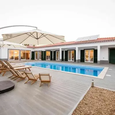 Az Villa Sea e Sun
