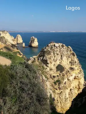 a view of the ocean with rocks in the water at maresoul - Ferienapartment soul in Raposeira