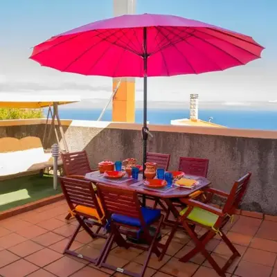 Charming house in Santa Cruz with sea view