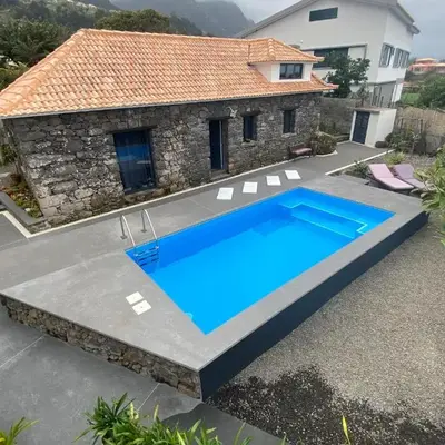 Cottage Quinze & Apartment with Swimming pool