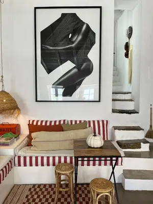 a living room with a couch and a table at Casa da Oliveira - Bordeira in Bordeira