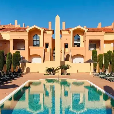 LUXURY APARTMENT - T1 vue sur piscine - PRAIA DA LUZ