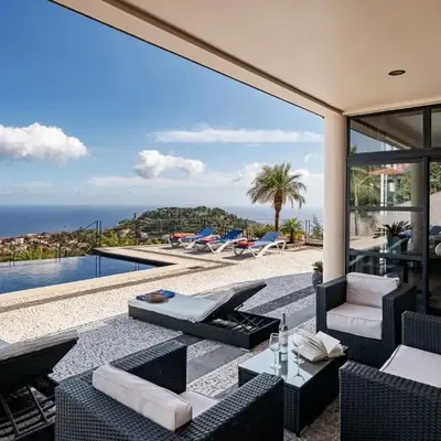 Exquisite Madeira Villa Villa Funchal Luz 5 Bedroom Heated Pool