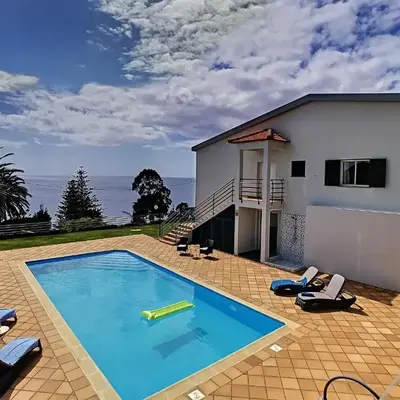 Villa Prainha by LovelyStay