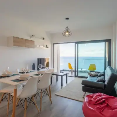 FLH Fantastic Ocean View with Balcony