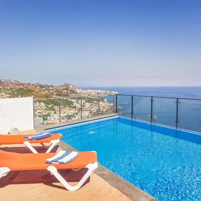 Villa Amplitude