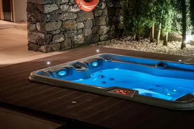 a blue tub sitting on top of a table at GALVÃO HOUSE EXPERIENCE in Ribeira Brava