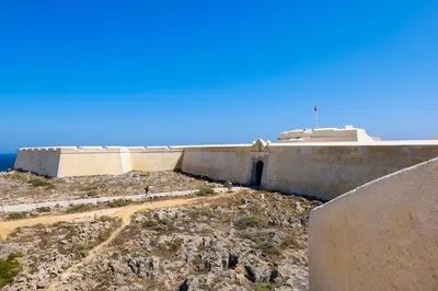 a retaining wall on top of a mountain at Villa Hobie Cat in Sagres