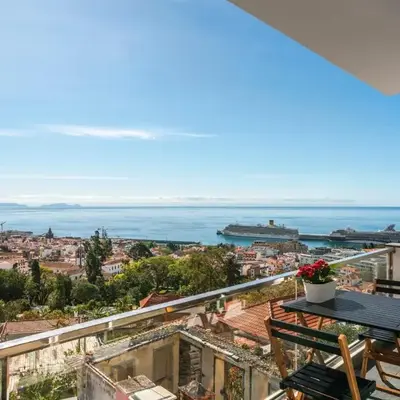 Casa do Castelo by An Island Apart