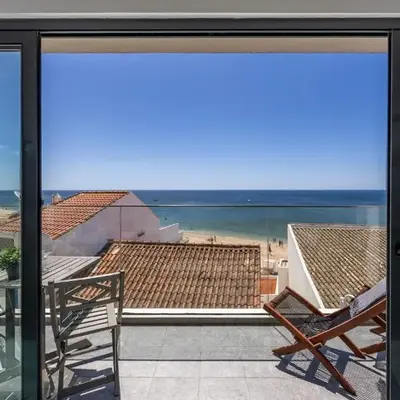 Frontline Seaview Apartment