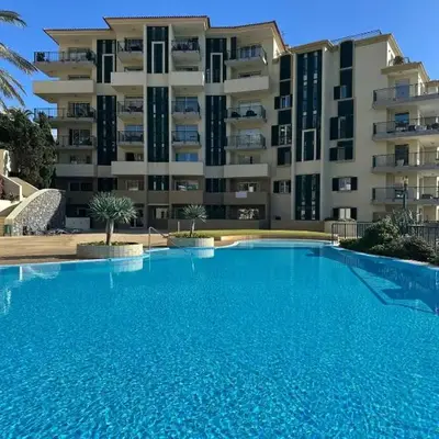 Luxury Sea View Apartment