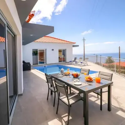 Villa Calhetascape by Villa Plus