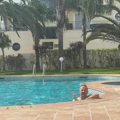 Amazing 2 Bedroom Apartment near beach with pool
