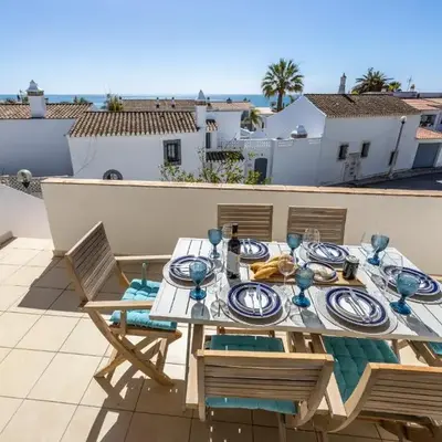 CoolHouses Algarve Luz
